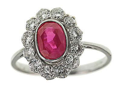 Prsten s rubinom